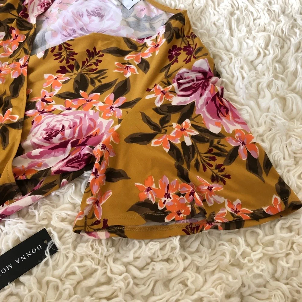 Donna Morgan Flutter Sleeve Faux Wrap Dress - Picture 4 of 5